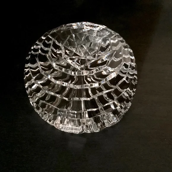 Domed Sculptured And Faceted Clear Lead Crystal Paperweight EUC - Picture 8 of 14